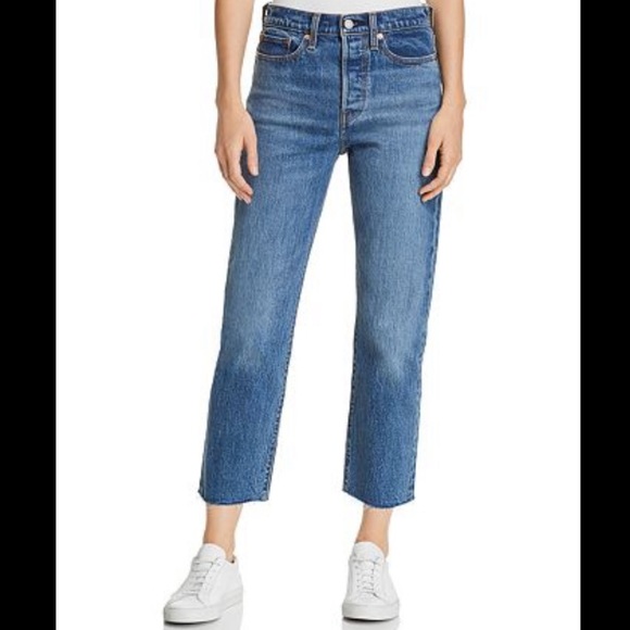 Levi’s Wedgie Straight Denim Jeans - Picture 3 of 9